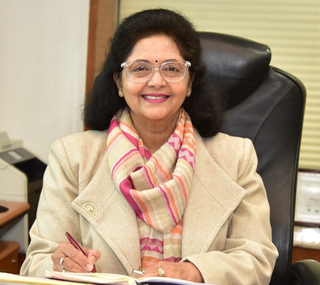 SJVN INKS POWER USAGE AGREEMENT WITH JKPCL FOR 300 MW SOLAR POWER SJVN INKS POWER USAGE AGREEMENT WITH JKPCL FOR 300 MW SOLAR POWER