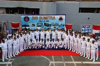 VISIT OF THE CHIEF OF THE NAVAL STAFF 1 7 13