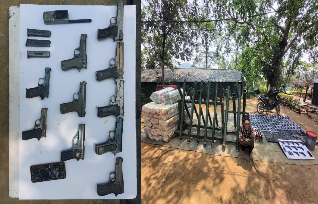 ASSAM RIFLES RECOVER HUGE QUANTITY OF ARMS AND AMMUNITION ALONG INDO-MYANMAR BORDER IN NAGALAND ASSAM RIFLES RECOVER HUGE QUANTITY OF ARMS AND AMMUNITION ALONG INDO-MYANMAR BORDER IN NAGALAND
