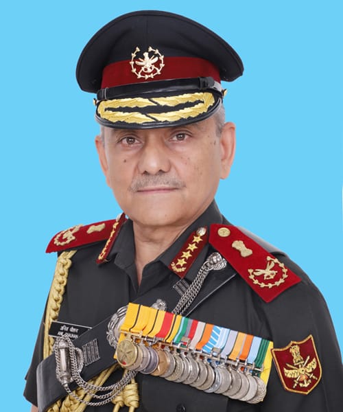 CDS Gen Anil Chauhan embarks on an official visit to France CDS Gen Anil Chauhan embarks on an official visit to France