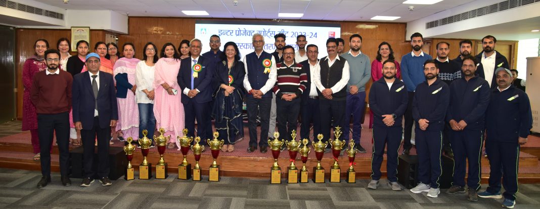 Smt. Geeta Kapur, CMD, SJVN felicitated the winners ofSJVN’s Inter-Projects Sports Meet 2023-24 Smt. Geeta Kapur, CMD, SJVN felicitated the winners ofSJVN’s Inter-Projects Sports Meet 2023-24
