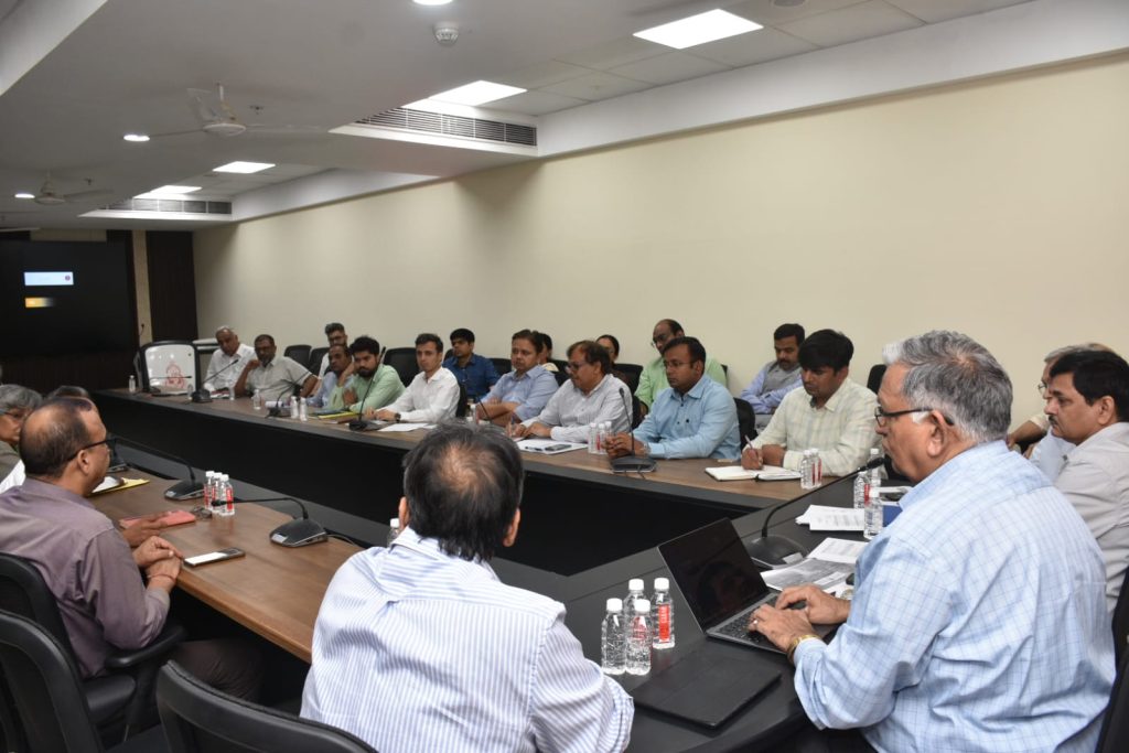 MASSIVE EXERCISE TO UPGRADE INFRASTRUCTURE AND ENHANCE STUDENT AMENITIES UNDERWAY IN BHU 1 3