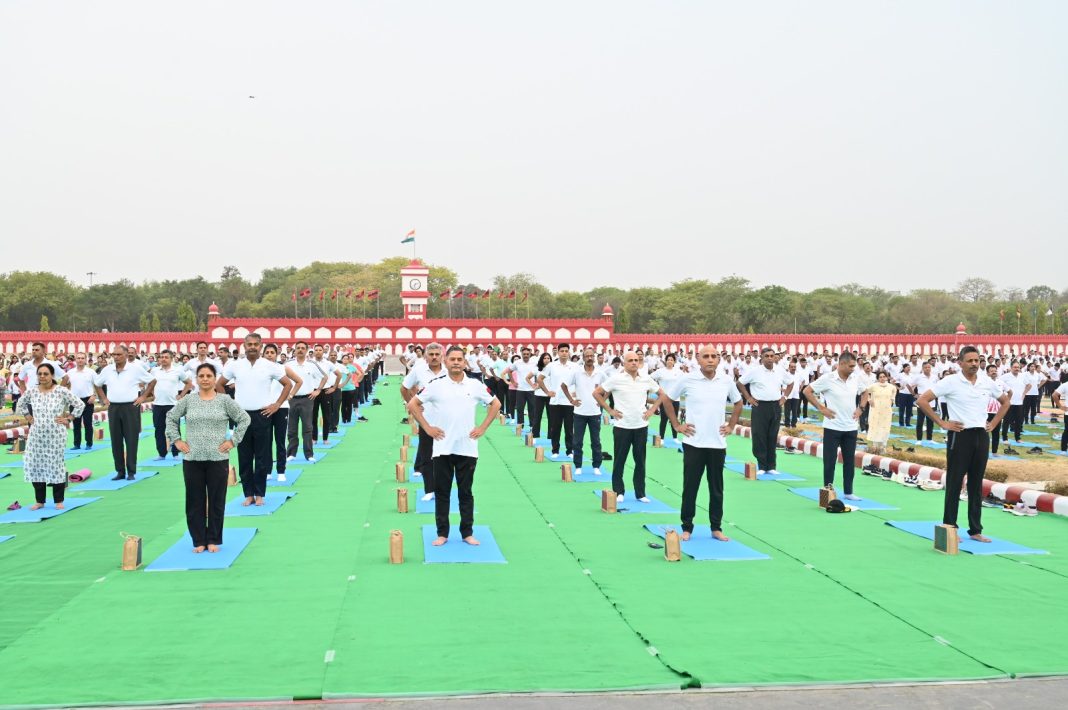 “YOGA FOR SELF AND SOCIETY” : INDIAN ARMY CELEBRATES 10TH INTERNATIONAL DAY OF YOGA “YOGA FOR SELF AND SOCIETY” : INDIAN ARMY CELEBRATES 10TH INTERNATIONAL DAY OF YOGA