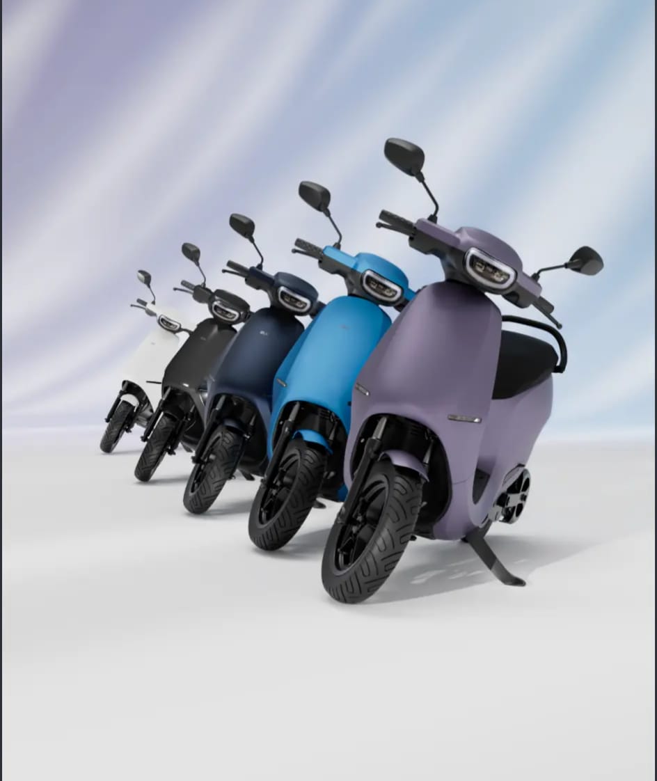 Ola Electric Launches ‘Electric Rush’ Deals: Save Up to INR 15,000 on S1 Scooters Ola Electric Launches ‘Electric Rush’ Deals: Save Up to INR 15,000 on S1 Scooters