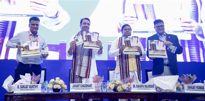 Ministry of Skill Development and Entrepreneurship is implementing its flagship scheme, Pradhan Mantri Kaushal Vikas Yojana since 2015 for industry relevant skill development of the youth Ministry of Skill Development and Entrepreneurship is implementing its flagship scheme, Pradhan Mantri Kaushal Vikas Yojana since 2015 for industry relevant skill development of the youth