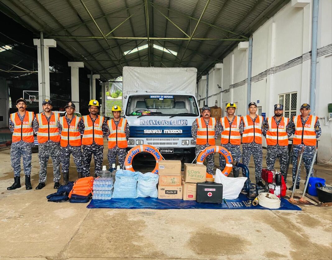 INDIAN COAST GUARD DEPLOY DISASTER RELIEF TEAM TO WAYANAD LANDSLIDE AFFECTED AREA INDIAN COAST GUARD DEPLOY DISASTER RELIEF TEAM TO WAYANAD LANDSLIDE AFFECTED AREA