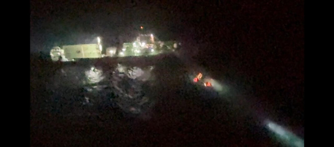 Indian Coast Guard Executes Daring Night-time Rescue, Saving 11 Lives in Coordinated Operation Indian Coast Guard Executes Daring Night-time Rescue, Saving 11 Lives in Coordinated Operation