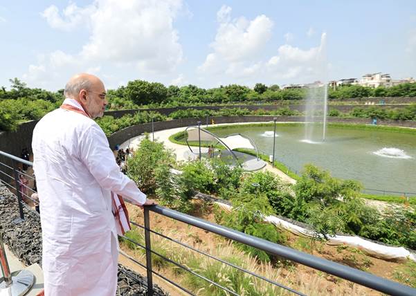 Union Home Minister and Minister of Cooperation Shri Amit Shah today inaugurates and lays foundation stones of various development projects worth approximately ₹1003 crore of Ahmedabad Municipal Corporation in Ahmedabad, Gujarat Union Home Minister and Minister of Cooperation Shri Amit Shah today inaugurates and lays foundation stones of various development projects worth approximately ₹1003 crore of Ahmedabad Municipal Corporation in Ahmedabad, Gujarat