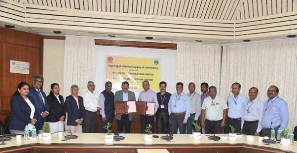 “RINL & IOCL ink MoU towards the supply of hydraulic and lubricating oils & greases to RINL for a period of 5 years from 2024 to 2029” “RINL & IOCL ink MoU towards the supply of hydraulic and lubricating oils & greases to RINL for a period of 5 years from 2024 to 2029”