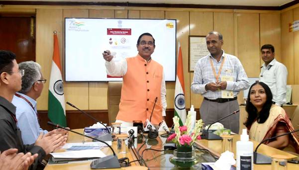 Food and Consumer Affairs Minister launches Version 4.0 Price Monitoring System (PMS) Mobile App Food and Consumer Affairs Minister launches Version 4.0 Price Monitoring System (PMS) Mobile App