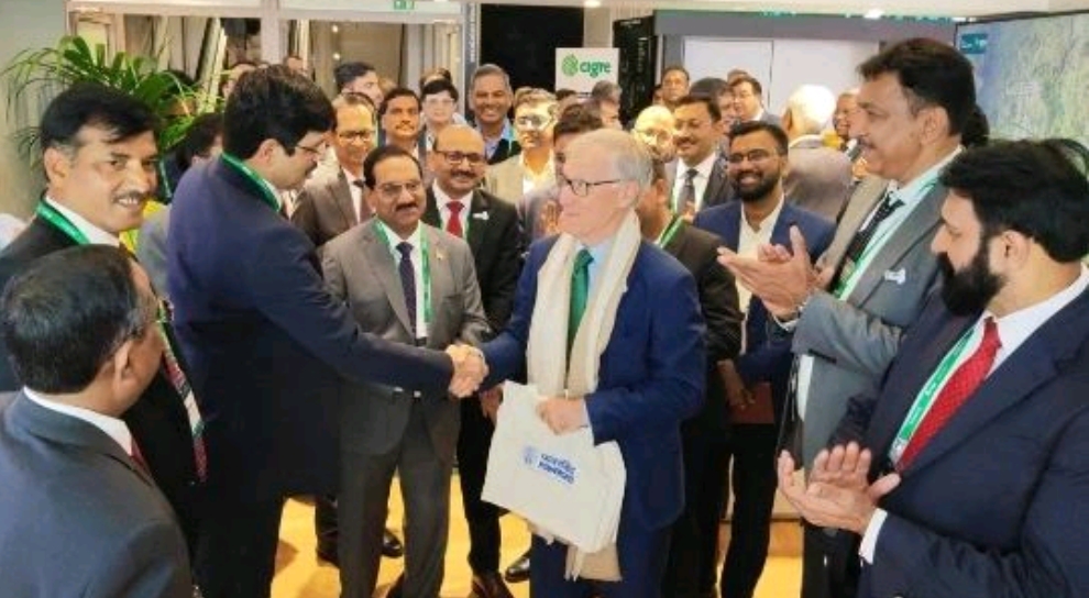 “REC Represents India at the 50th International CIGRE Conference in Paris” “REC Represents India at the 50th International CIGRE Conference in Paris”