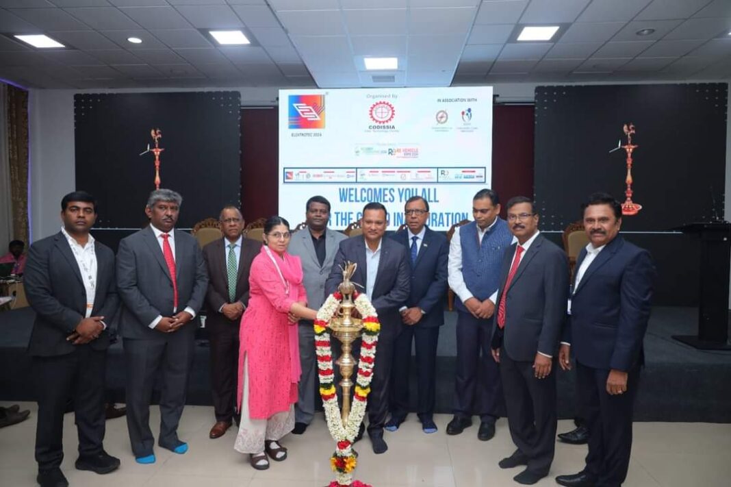 REC’s Chief Program Manager Delivers Keynote at Sustainable Bharat 2024 Workshop on Green Hydrogen and CCUS REC’s Chief Program Manager Delivers Keynote at Sustainable Bharat 2024 Workshop on Green Hydrogen and CCUS