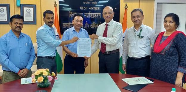 ISLRTC and Army Welfare Association Society Sign MoU to Promote Indian Sign Language ISLRTC and Army Welfare Association Society Sign MoU to Promote Indian Sign Language