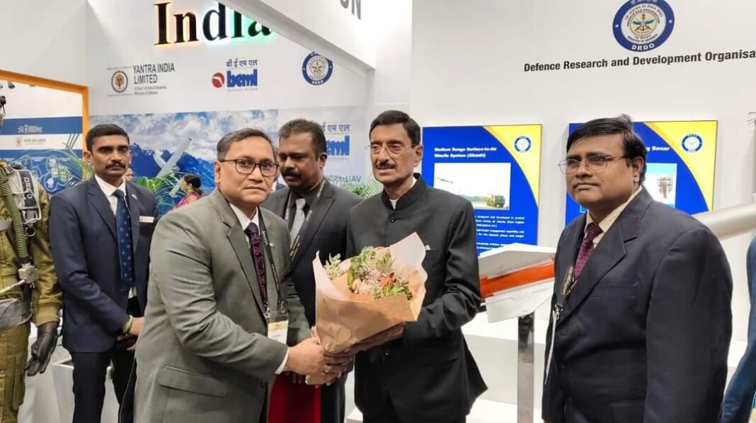 India Pavilion Stuns on Opening Day of Land Forces International Land Defence Exposition 2024. India Pavilion Stuns on Opening Day of Land Forces International Land Defence Exposition 2024.