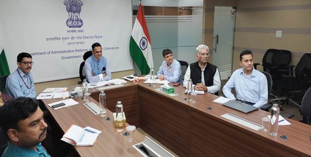 Secretary, DARPG Shri V. srinivas met Prof. Luis Franceschi, Assistant Secretary General Commonwealth Secretary, DARPG Shri V. srinivas met Prof. Luis Franceschi, Assistant Secretary General Commonwealth