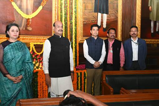 PARLIAMENTARIANS PAY TRIBUTES TO DESHBANDHU CHITTARANJAN DAS PARLIAMENTARIANS PAY TRIBUTES TO DESHBANDHU CHITTARANJAN DAS