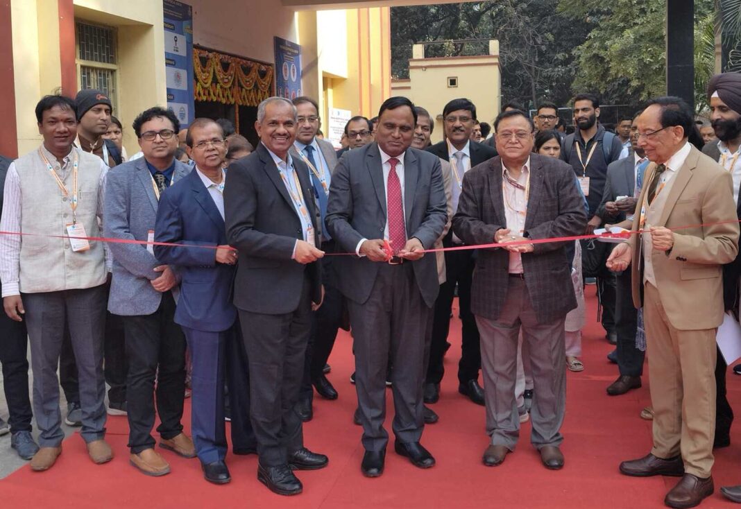 Oil India Limited Supports the 61st Annual Convention of the Indian Geophysical Union Oil India Limited Supports the 61st Annual Convention of the Indian Geophysical Union