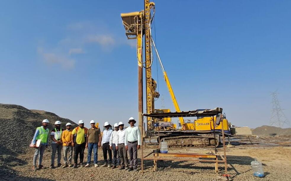 POWERGRID Director (Projects) Reviews Progress at Khavda Renewable Energy Park POWERGRID Director (Projects) Reviews Progress at Khavda Renewable Energy Park