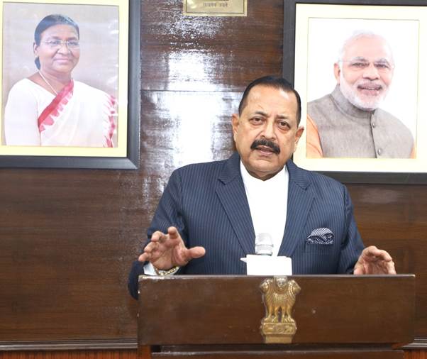 Srinagar Meteorology Centre completes more than 100 years of its existence, designated as Centenial Centre Srinagar Meteorology Centre completes more than 100 years of its existence, designated as Centenial Centre