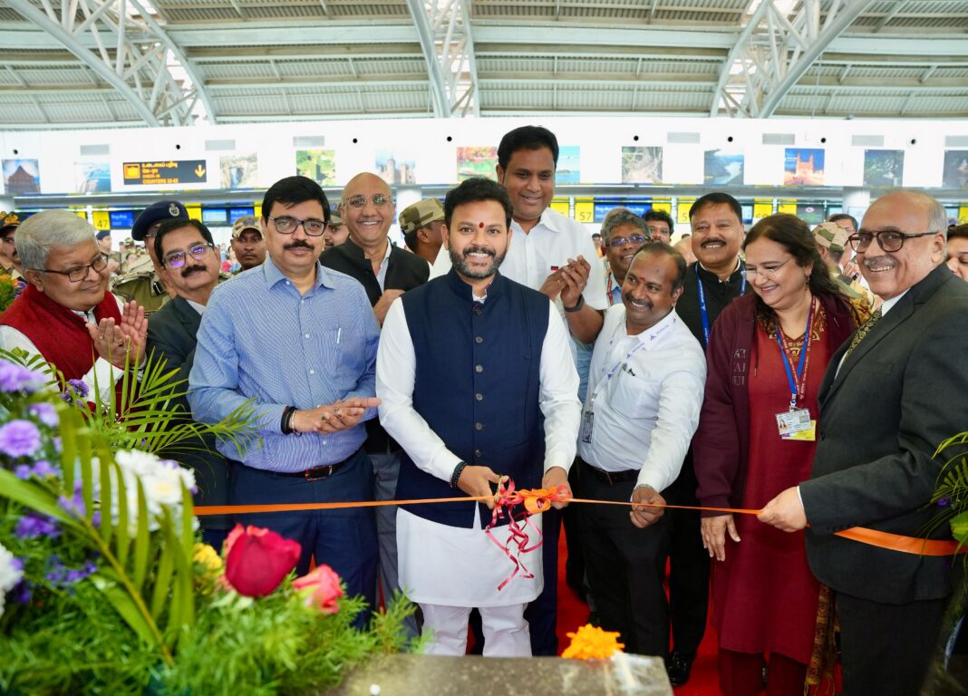 Civil Aviation Minister Ram Mohan Naidu inaugurated the flight passenger cafe at Chennai Airport Civil Aviation Minister Ram Mohan Naidu inaugurated the flight passenger cafe at Chennai Airport