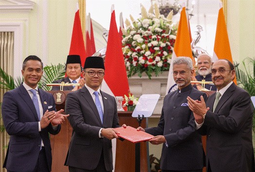 India & Indonesia Strengthen Traditional Medicine Quality Assurance with Landmark MoU India & Indonesia Strengthen Traditional Medicine Quality Assurance with Landmark MoU