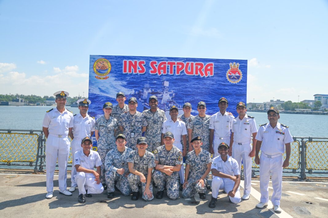 Singapore tour of Eastern fleet of Indian Navy successfully rich-another strong step for cooperation and stability in Indo-Pacific Singapore tour of Eastern fleet of Indian Navy successfully rich-another strong step for cooperation and stability in Indo-Pacific