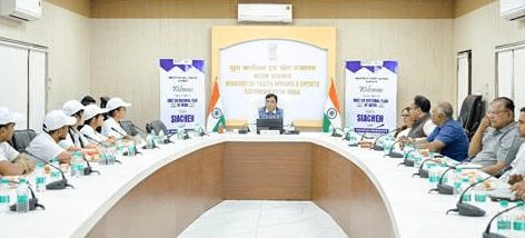 Winners of MY Bharat National Flag Quiz welcomed by Union Minister for Youth Affairs & Sports on return from Siachen visit Winners of MY Bharat National Flag Quiz welcomed by Union Minister for Youth Affairs & Sports on return from Siachen visit
