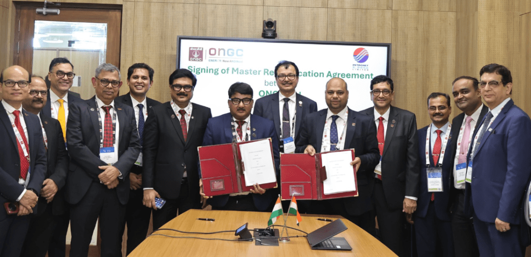Petronet LNG, ONGC Sign Five-Year Regasification Agreement for Dahej Terminal Petronet LNG, ONGC Sign Five-Year Regasification Agreement for Dahej Terminal