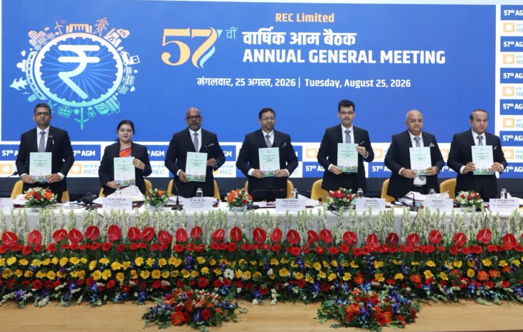 REC Reports Record Disbursements of โน2.11 Lakh Crore in FY26, Launches Third Edition of ESG Report REC Limited Chairman and Managing Director Jitendra Srivastava with the Board during the launch of the companyโs third ESG report